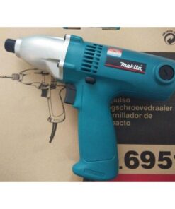 Máy bắt vít Makita 6951